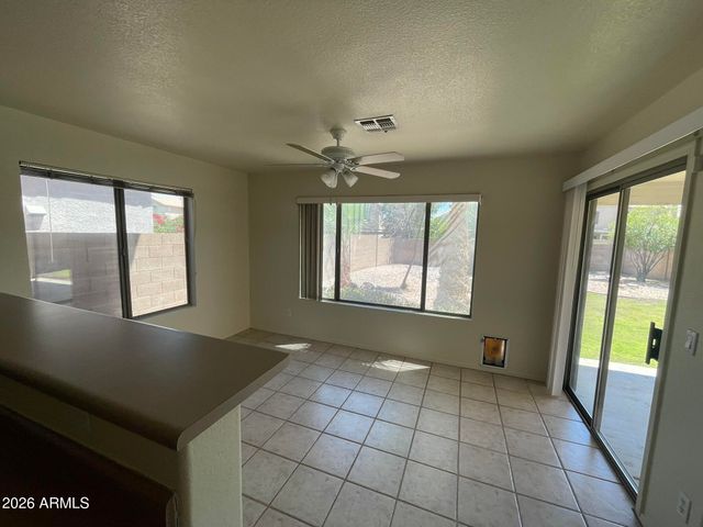 4725 E GOLDFINCH GATE Lane, Phoenix, AZ 85044
