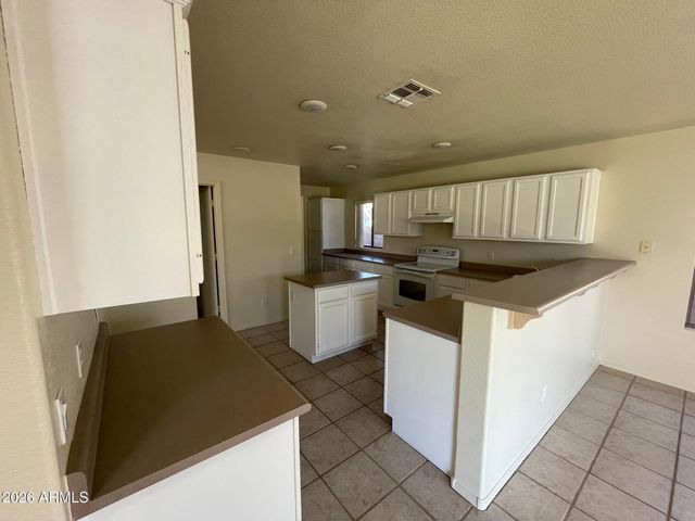 4725 E GOLDFINCH GATE Lane, Phoenix, AZ 85044