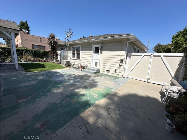 210 S Bush Street, Orange, CA 92868
