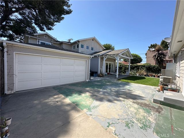 210 S Bush Street, Orange, CA 92868