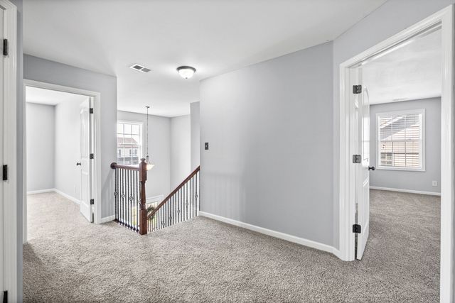 970 Dwight Eisenhower Way, Clarksville, TN 37042