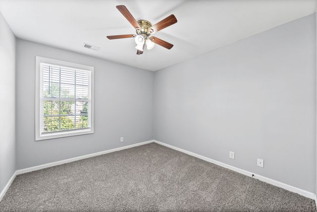 970 Dwight Eisenhower Way, Clarksville, TN 37042