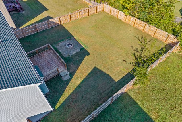 970 Dwight Eisenhower Way, Clarksville, TN 37042