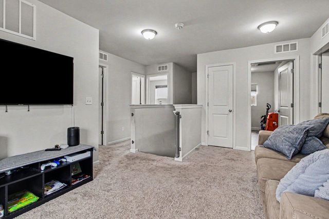 1646 Golfview Drive, Ypsilanti, MI 48198