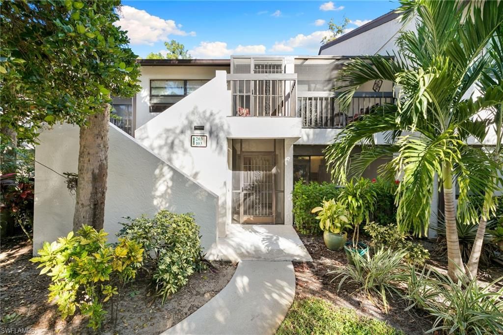 1828 Kings Lake BLVD 103, NAPLES, FL 34112 — photo 2