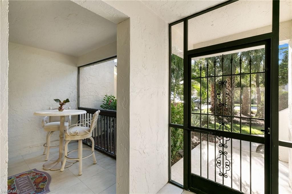 1828 Kings Lake BLVD 103, NAPLES, FL 34112 — photo 4