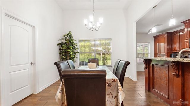 1210 Kestrel Drive, Edinburg, TX 78542