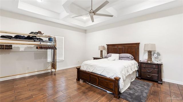1210 Kestrel Drive, Edinburg, TX 78542