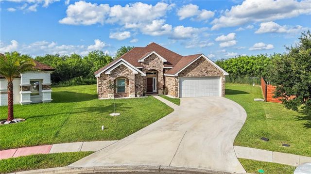 1210 Kestrel Drive, Edinburg, TX 78542