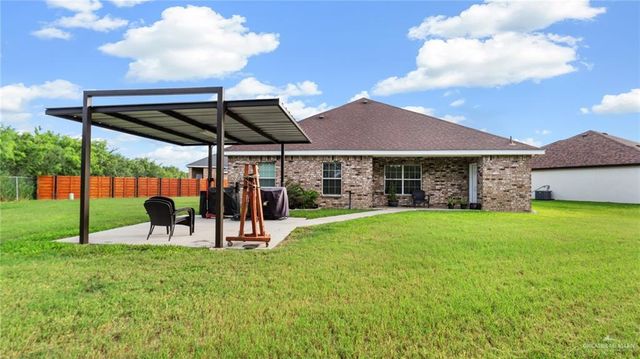 1210 Kestrel Drive, Edinburg, TX 78542