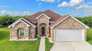 1210 Kestrel Drive, Edinburg, TX 78542