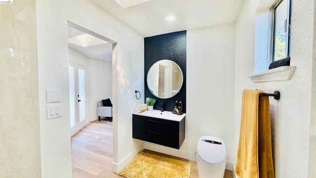 352 Terri Dr, Atwater, CA 95301