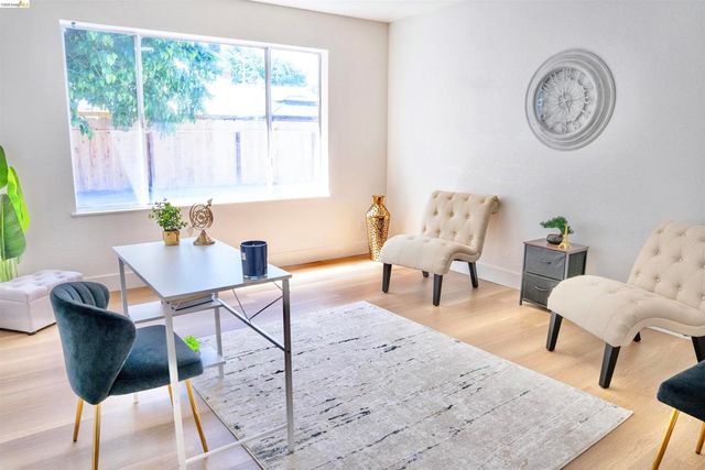 352 Terri Dr, Atwater, CA 95301