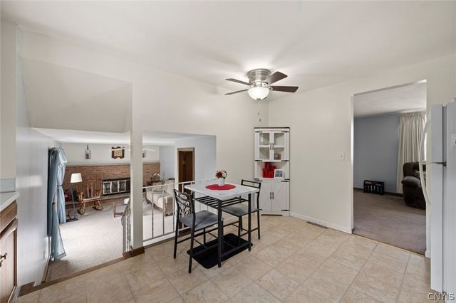 4362 Millwood Cir, Clay, NY 13090