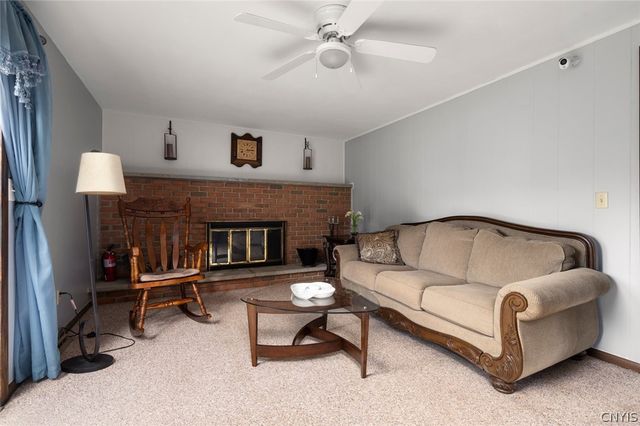 4362 Millwood Cir, Clay, NY 13090