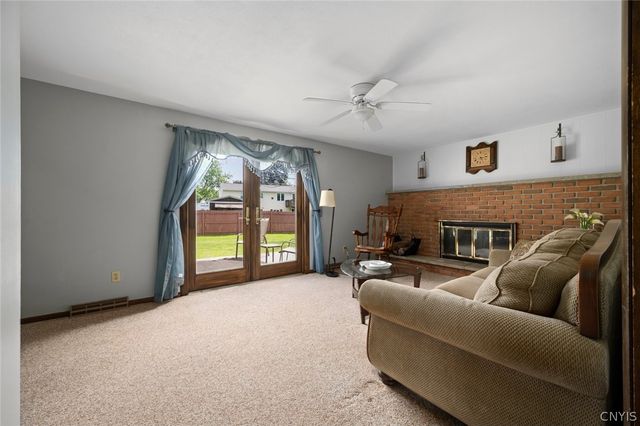 4362 Millwood Cir, Clay, NY 13090