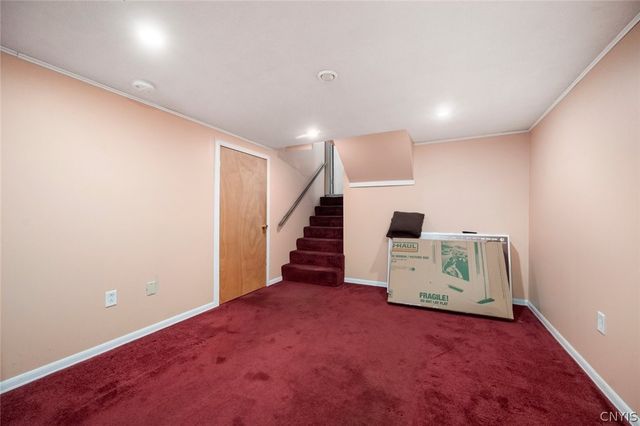 4362 Millwood Cir, Clay, NY 13090