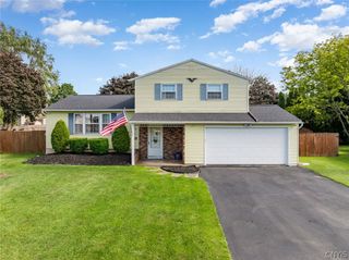 4362 Millwood Cir, Clay, NY 13090