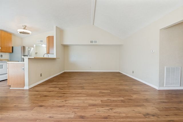 7305 Pineberry Road, Dallas, TX 75249
