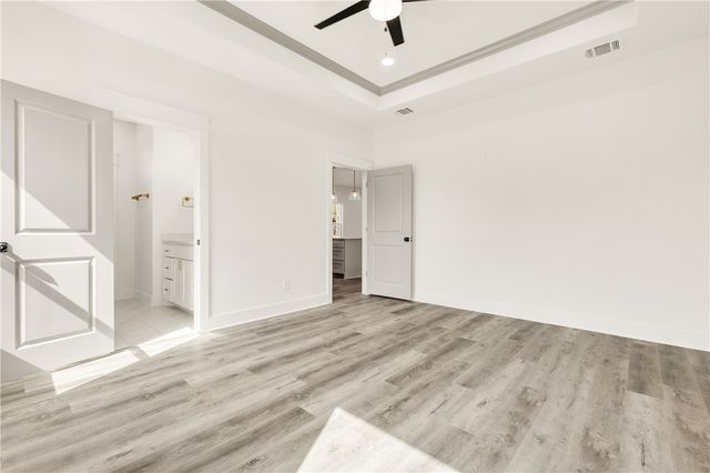 207 Lock Lane, Bryan, TX 77803