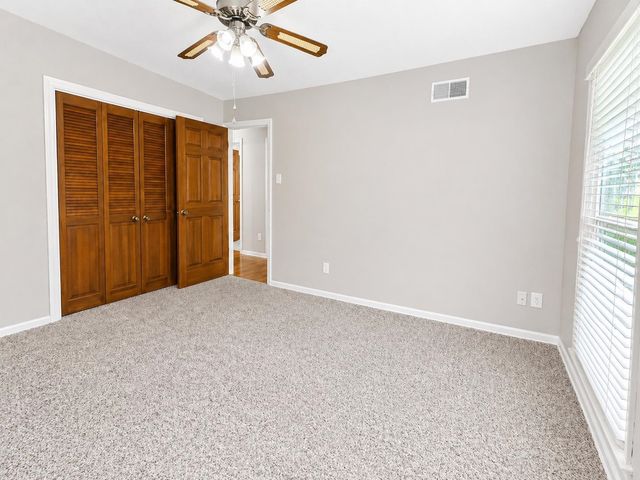 2148 RIVERDALE RD, Germantown, TN 38138