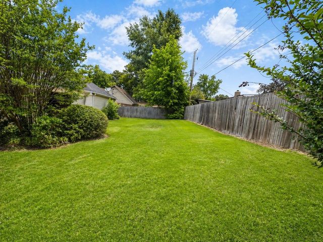 2148 RIVERDALE RD, Germantown, TN 38138