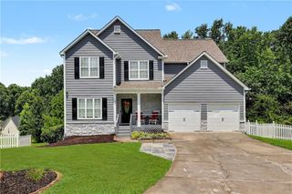 1128 Bankside Court, Buford, GA 30518