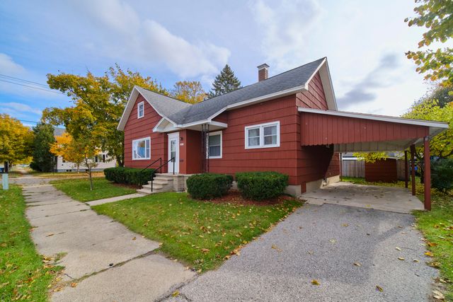 177 8th Street, Manistee, MI 49660