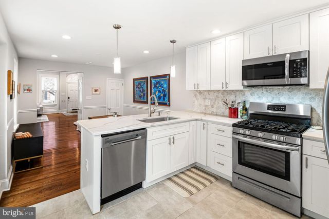 2316 PARRISH ST, Philadelphia, PA 19130