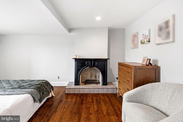 2316 PARRISH ST, Philadelphia, PA 19130