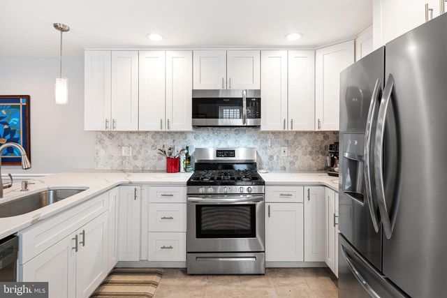 2316 PARRISH ST, Philadelphia, PA 19130