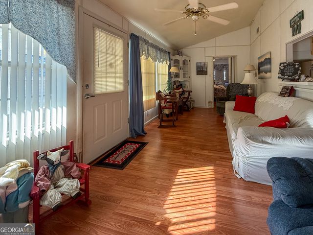 988 Mountain Shadows Drive, Cleveland, GA 30528