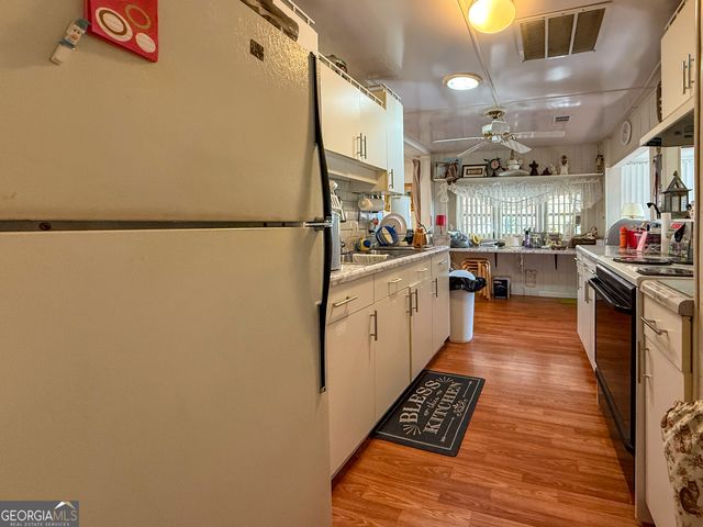 988 Mountain Shadows Drive, Cleveland, GA 30528