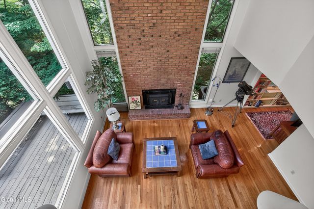 876 Heather Lane, Niskayuna, NY 12309