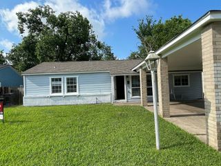 5746 Groveton Street, Houston, TX 77033