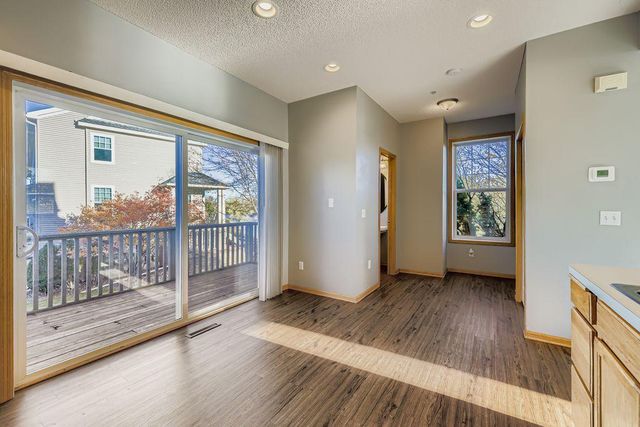 11305 Fergus Street NE F, Blaine, MN 55449