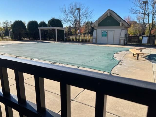 11305 Fergus Street NE F, Blaine, MN 55449