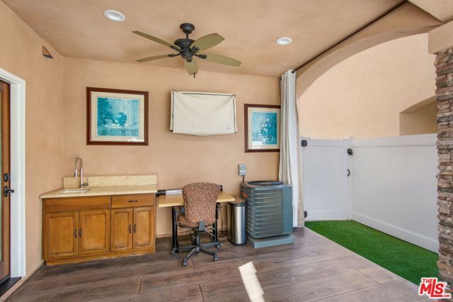 6522 Walker Avenue 7, Bell, CA 90201