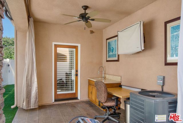 6522 Walker Avenue 7, Bell, CA 90201