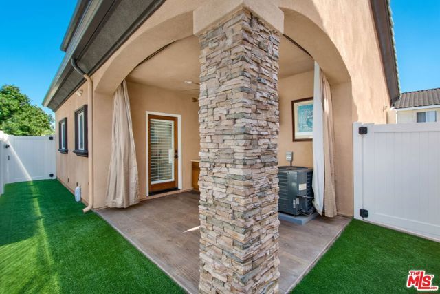 6522 Walker Avenue 7, Bell, CA 90201