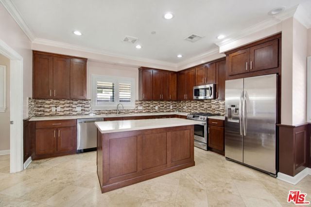 6522 Walker Avenue 7, Bell, CA 90201