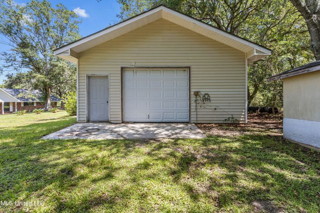 10200 Blossom Street, Vancleave, MS 39565