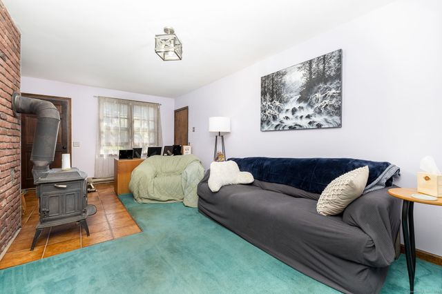 120 Buckboard Lane, Bristol, CT 06010