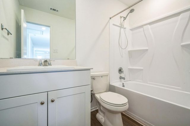 505 Sergeant Murphy RD, Jarrell, TX 76537
