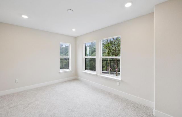 2322 Red Oak Court, San Mateo, CA 94403