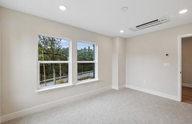 2322 Red Oak Court, San Mateo, CA 94403