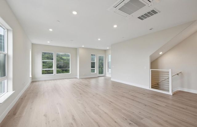2322 Red Oak Court, San Mateo, CA 94403