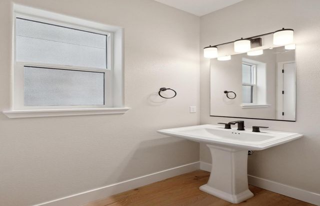 2322 Red Oak Court, San Mateo, CA 94403