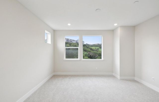2322 Red Oak Court, San Mateo, CA 94403