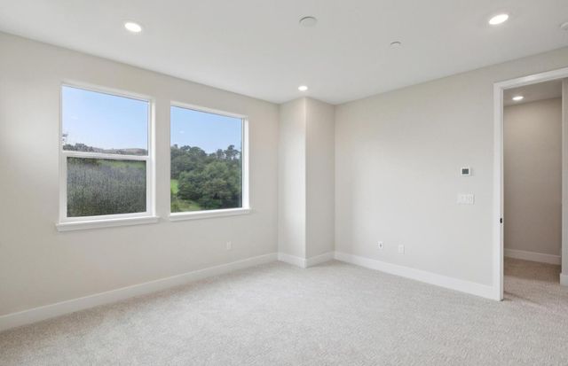 2322 Red Oak Court, San Mateo, CA 94403